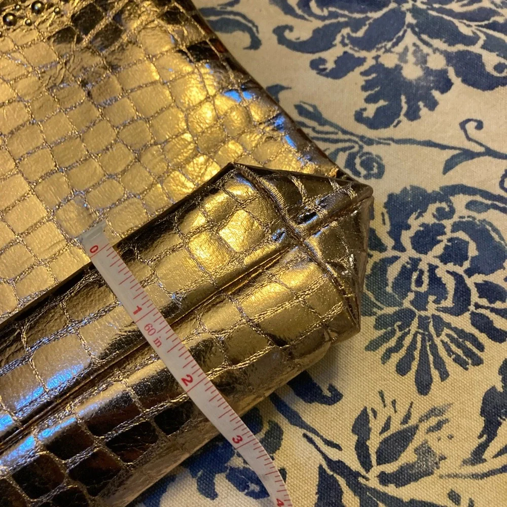 Vince Camuto rose gold travel bag / large clutch - Picture 6 of 8